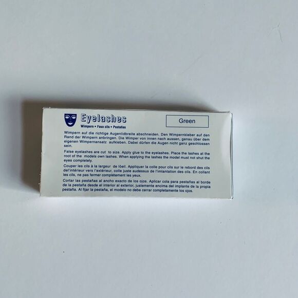 LABSCOSTUMES KRYOLAN PARTY EYELASHES FASHION GREEN - Picture 3 of 4